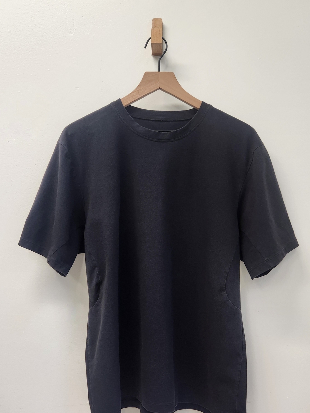 Lululemon Womens Crewneck T-Shirt XL Black Short Sleeve Athleisure Minimalist